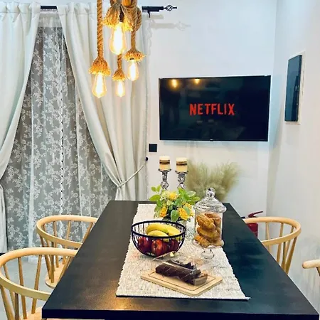 Erinia Luxury