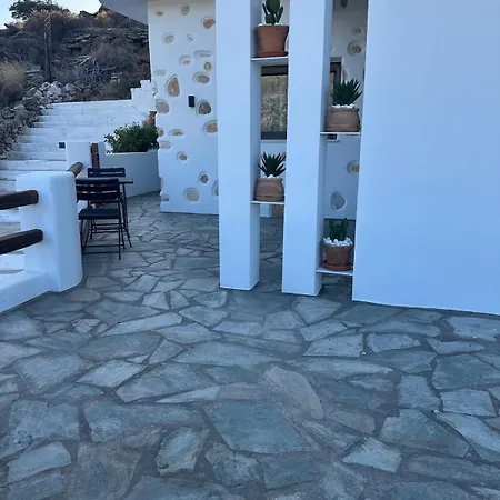 Erinia Luxury Apartment Ano Potamia